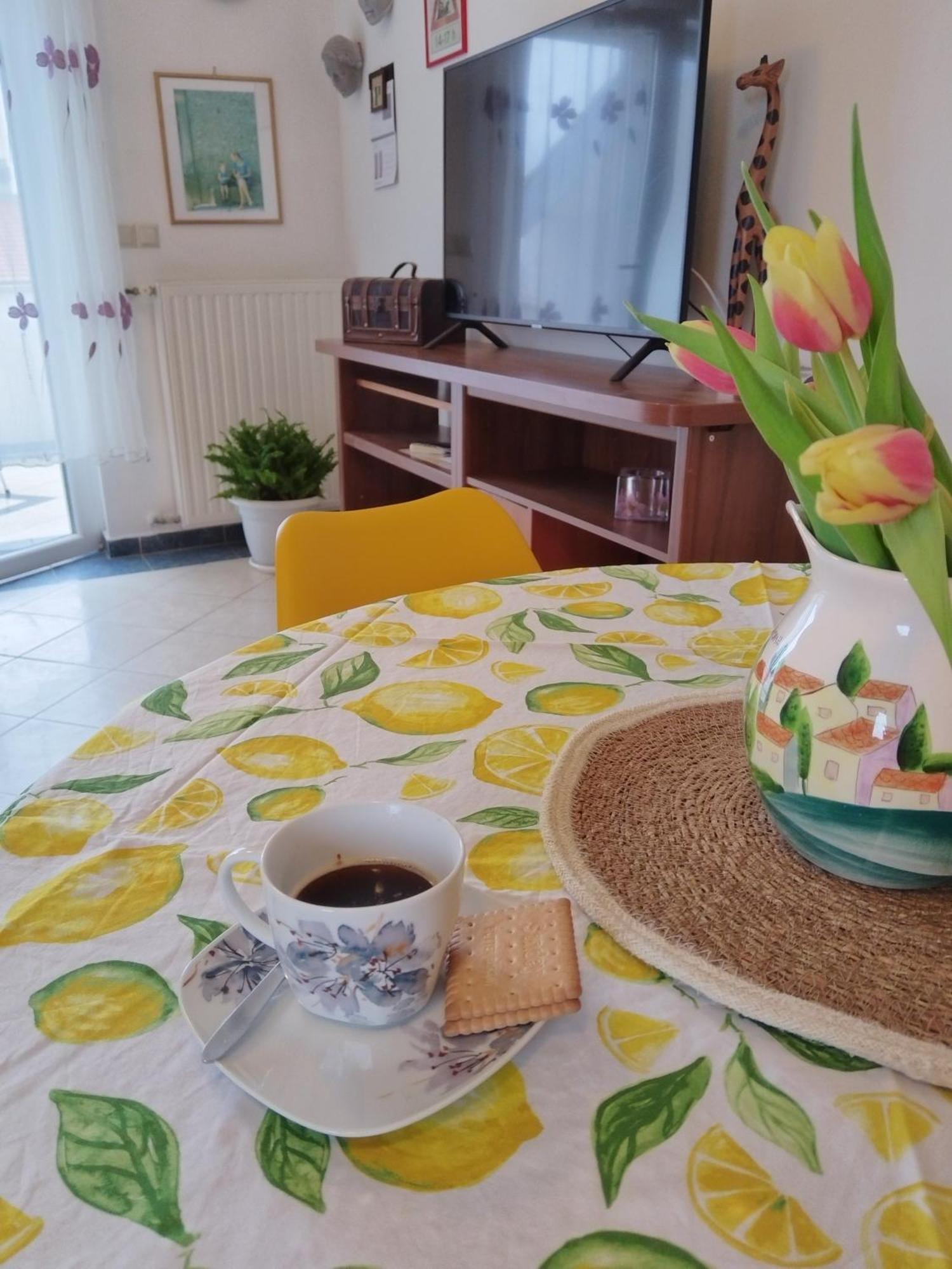 Apartment Ludmila Vodice Extérieur photo